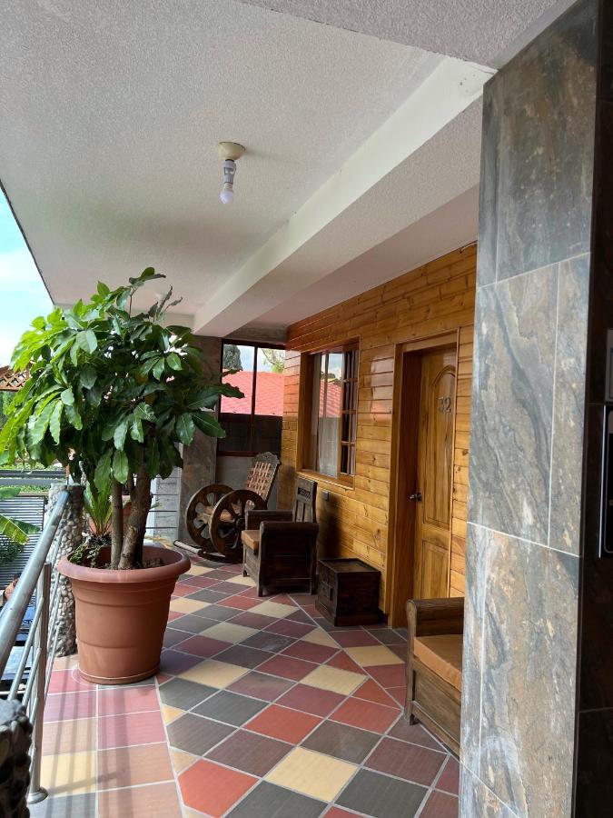 Hostal Alpachaca - New Quito Airport Tababela Kültér fotó